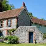 How to Choose the Right Landscaping to Boost Property Value